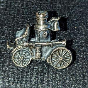 FREE Jason Pewter Brooch, Early Fire Truck, Horse Drawn Fire pumper